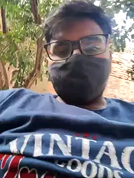 Snapshot of telugu_boyy chatting on 12/22/24, 10:38 telugu boyy online show from 12/22/24, 10:38