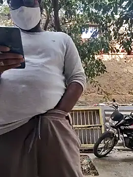 Snapshot of telugu_boyy chatting on 01/12/25, 07:00 telugu boyy online show from 01/12/25, 07:00