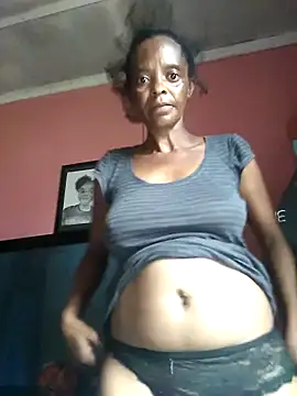 Snapshot of sweets_80 chatting on 02/27/25, 05:34 sweets 80 online show from 02/27/25, 05:34