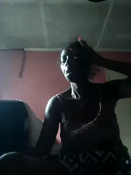 Snapshot of sweets_80 chatting on 03/08/25, 04:34 sweets 80 online show from 03/08/25, 04:34