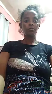 Snapshot of sweets_80 chatting on 03/18/25, 03:53 sweets 80 online show from 03/18/25, 03:53