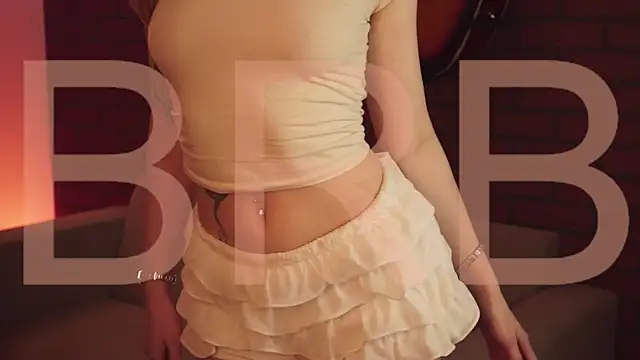 Snapshot of EllieCutes chatting on 01/09/26, 08:28 EllieCutes online show from 01/09/26, 08:28