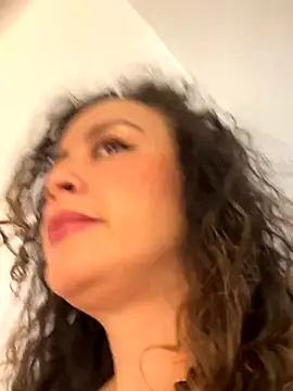 Elizabeth Dupont online show from 09/29/25, 11:48