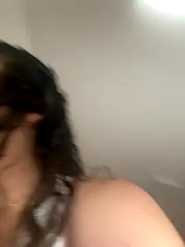 Elizabeth Dupont online show from 11/16/25, 05:18