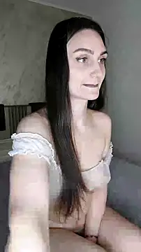 Snapshot of AliyaWade_ chatting on 03/17/26, 06:11 AliyaWade online show from 03/17/26, 06:11