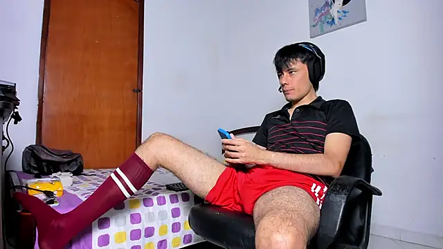 Huge latin cock online show from 01/27/25, 10:06