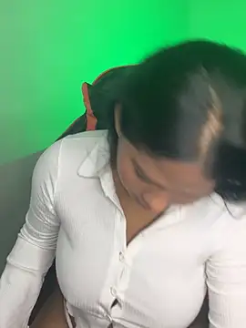 Snapshot of hurren_pasha chatting on 04/07/26, 12:49 hurren pasha online show from 04/07/26, 12:49