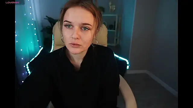 MaribelRiverr  online show from 12/27/24, 06:57