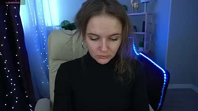 MaribelRiverr  online show from 01/12/25, 06:49