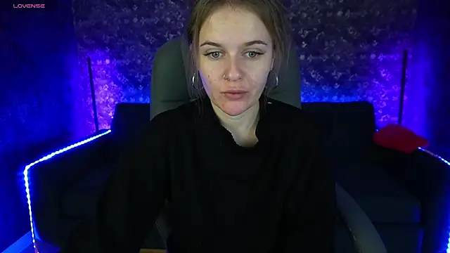 MaribelRiverr  online show from 01/14/25, 07:06