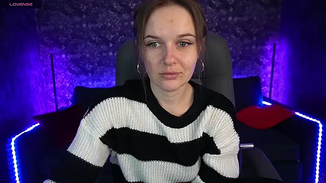 MaribelRiverr  online show from 02/18/25, 06:26