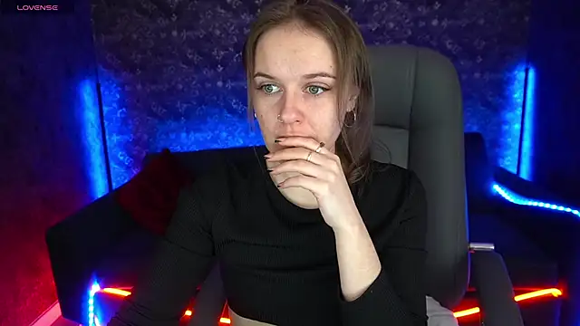 MaribelRiverr  online show from 03/01/25, 06:35