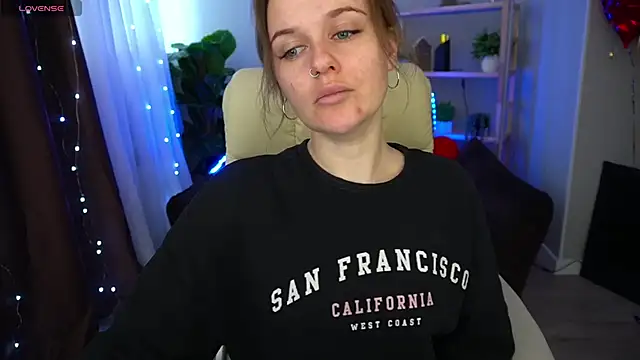 MaribelRiverr  online show from 03/12/25, 06:51