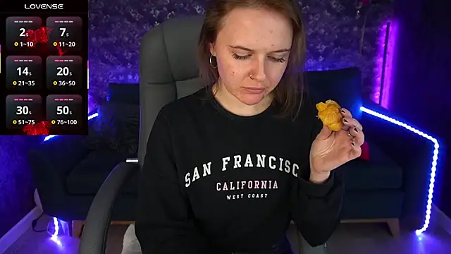 MaribelRiverr  online show from 03/16/25, 09:27