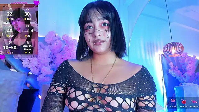 KimVelezz online show from 11/14/25, 07:12