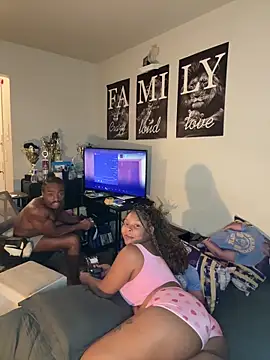 Snapshot of exotic__couple chatting on 10/29/25, 03:09 exotic couple online show from 10/29/25, 03:09