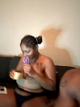 Snapshot of exotic__couple chatting on 12/05/25, 12:14 exotic couple online show from 12/05/25, 12:14