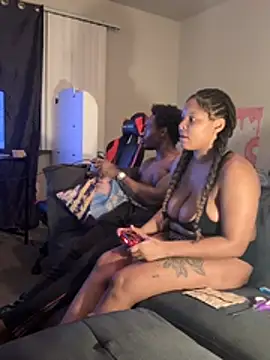 Snapshot of exotic__couple chatting on 01/10/26, 05:53 exotic couple online show from 01/10/26, 05:53