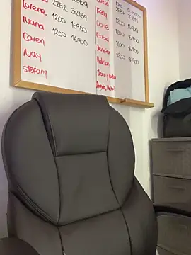 Snapshot of ahntony__69 chatting on 02/06/26, 08:07 ahntony 69 online show from 02/06/26, 08:07