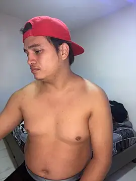 Snapshot of ahntony__69 chatting on 02/16/26, 12:45 ahntony 69 online show from 02/16/26, 12:45