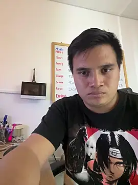 Snapshot of ahntony__69 chatting on 04/26/26, 09:34 ahntony 69 online show from 04/26/26, 09:34