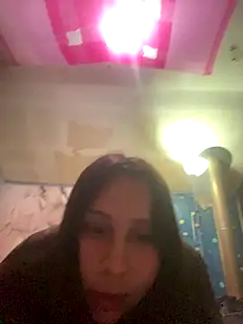 Snapshot of manelinda7 chatting on 12/01/25, 03:44 manelinda7 online show from 12/01/25, 03:44