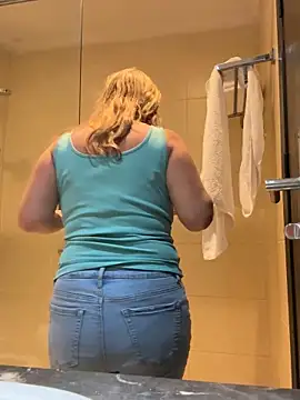 Lombada online show from 10/14/25, 03:51