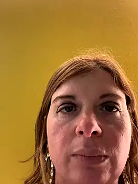 Lombada online show from 12/18/25, 01:28