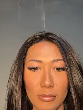 thai-dreamgirl online show from 10/20/25, 11:16