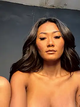 thai-dreamgirl online show from 01/15/26, 12:04