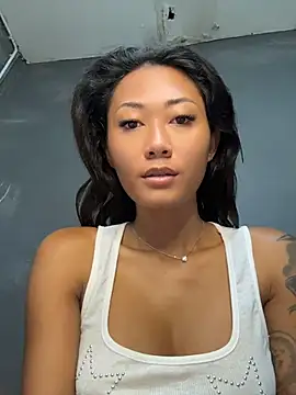 Snapshot of thai-dreamgirl chatting on 06/24/26, 11:15 thai-dreamgirl online show from 06/24/26, 11:15