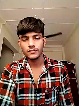 kingkartik7 online show from 02/01/25, 10:48