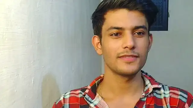 kingkartik7 online show from 11/03/25, 04:52