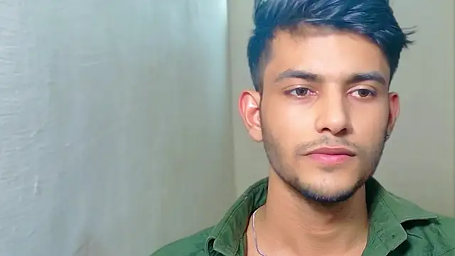 kingkartik7 online show from 12/04/25, 10:02