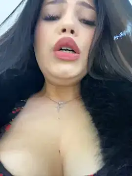 Snapshot of Chloe__Moon chatting on 12/25/24, 01:41 Chloe  Moon online show from 12/25/24, 01:41