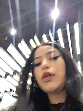Snapshot of Chloe__Moon chatting on 01/14/25, 02:43 Chloe  Moon online show from 01/14/25, 02:43