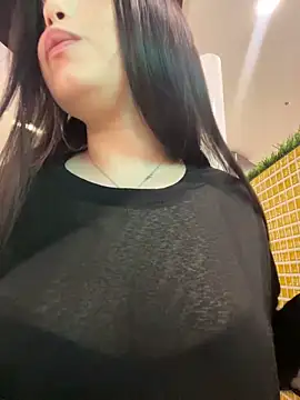 Snapshot of Chloe__Moon chatting on 01/15/25, 02:56 Chloe  Moon online show from 01/15/25, 02:56