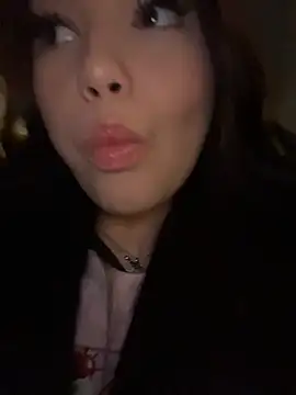 Snapshot of Chloe__Moon chatting on 01/14/26, 03:17 Chloe Moon online show from 01/14/26, 03:17