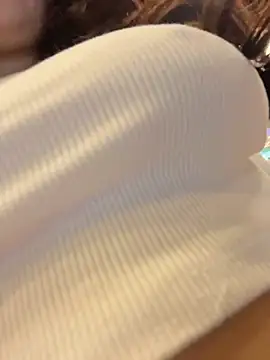 Snapshot of Chloe__Moon chatting on 02/26/26, 03:22 Chloe Moon online show from 02/26/26, 03:22