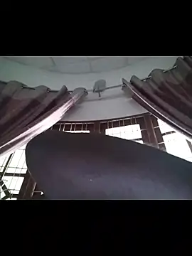 nikini1621 online show from 05/25/26, 12:22
