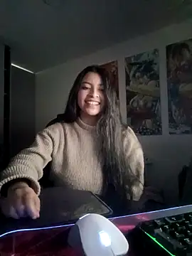 Anna summer online show from 10/22/25, 07:41