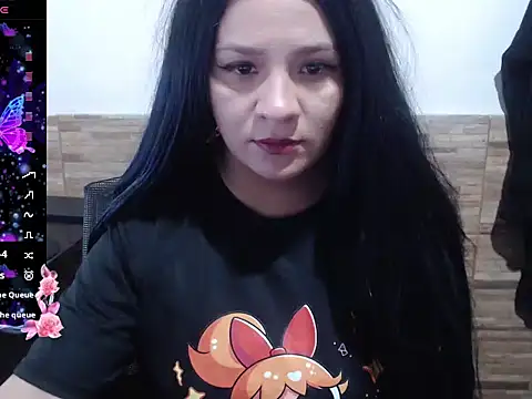 Snapshot of athenea_russo4 chatting on 03/20/26, 01:10 athenea russo4 online show from 03/20/26, 01:10