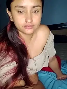 Snapshot of sariitha_sw chatting on 02/06/26, 03:33 sariitha sw online show from 02/06/26, 03:33