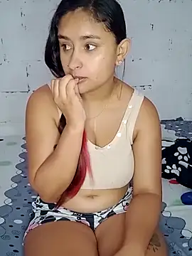 Snapshot of sariitha_sw chatting on 04/15/26, 02:13 sariitha sw online show from 04/15/26, 02:13