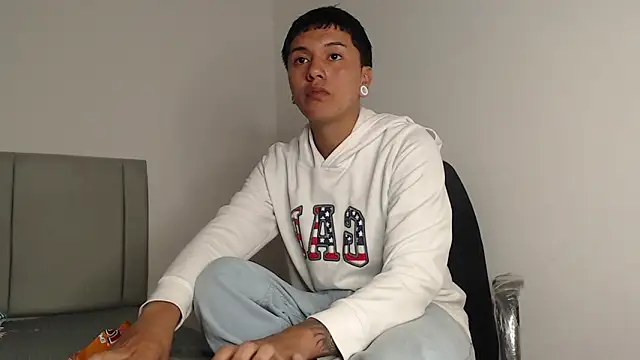 Snapshot of alex-lover chatting on 02/27/26, 02:55 alex-lover online show from 02/27/26, 02:55