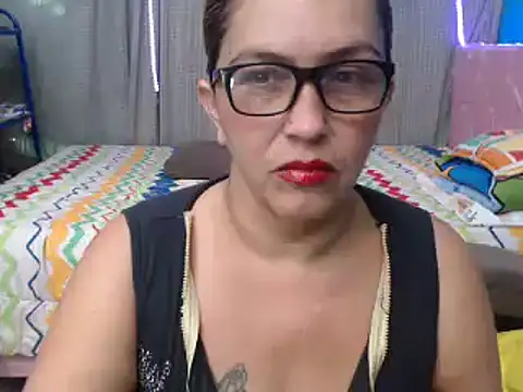 mom son dirty online show from 12/05/24, 03:06