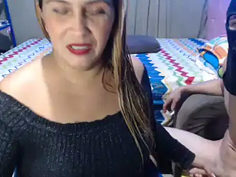 mom son dirty online show from 12/06/24, 12:34