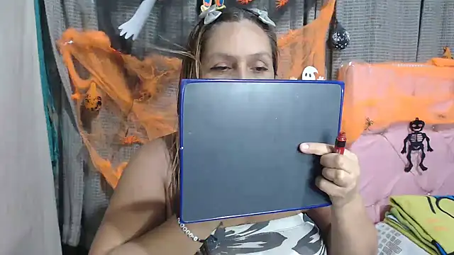 mom son dirty online show from 10/28/25, 10:56