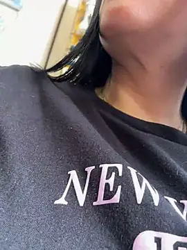 Snapshot of Milff_parkerrr chatting on 01/12/25, 06:27 Milff parkerrr online show from 01/12/25, 06:27