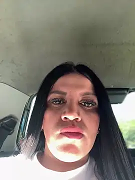 Snapshot of Milff_parkerrr chatting on 01/18/25, 07:37 Milff parkerrr online show from 01/18/25, 07:37